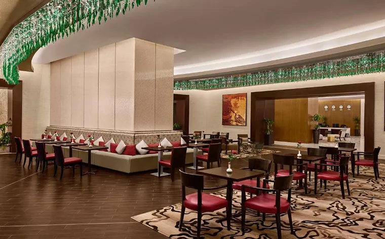 DoubleTree by Hilton Jabal Omar (5)